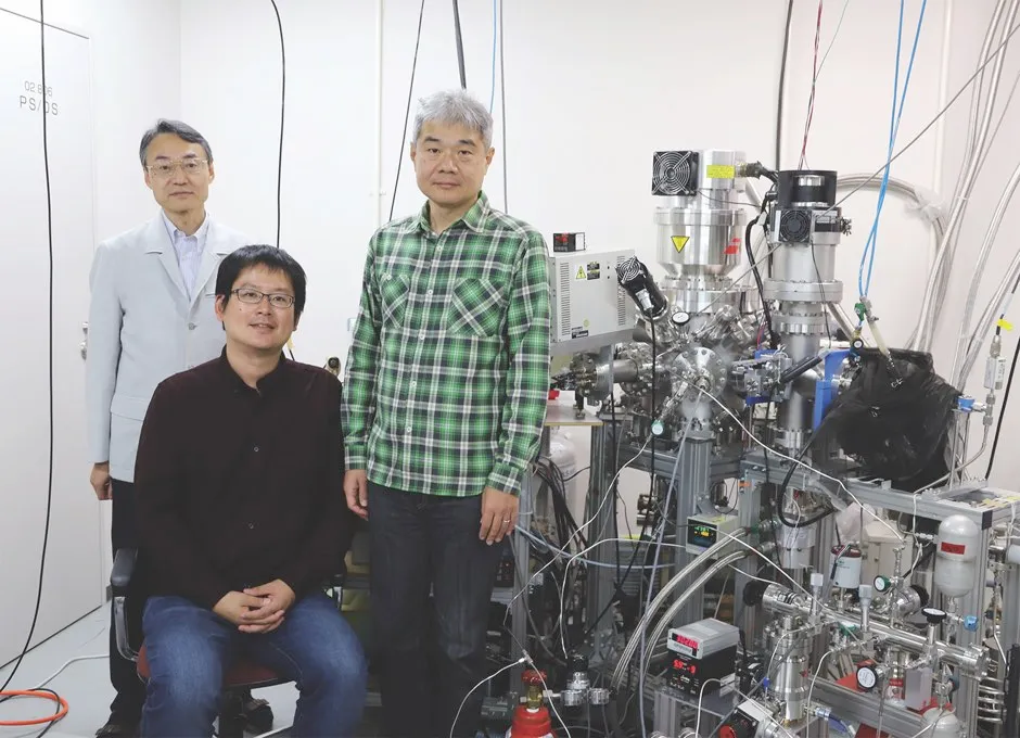 Dr Yasuhiro Oba and his team found the building blocks of life in simulated deep space conditions © Hokkaido University