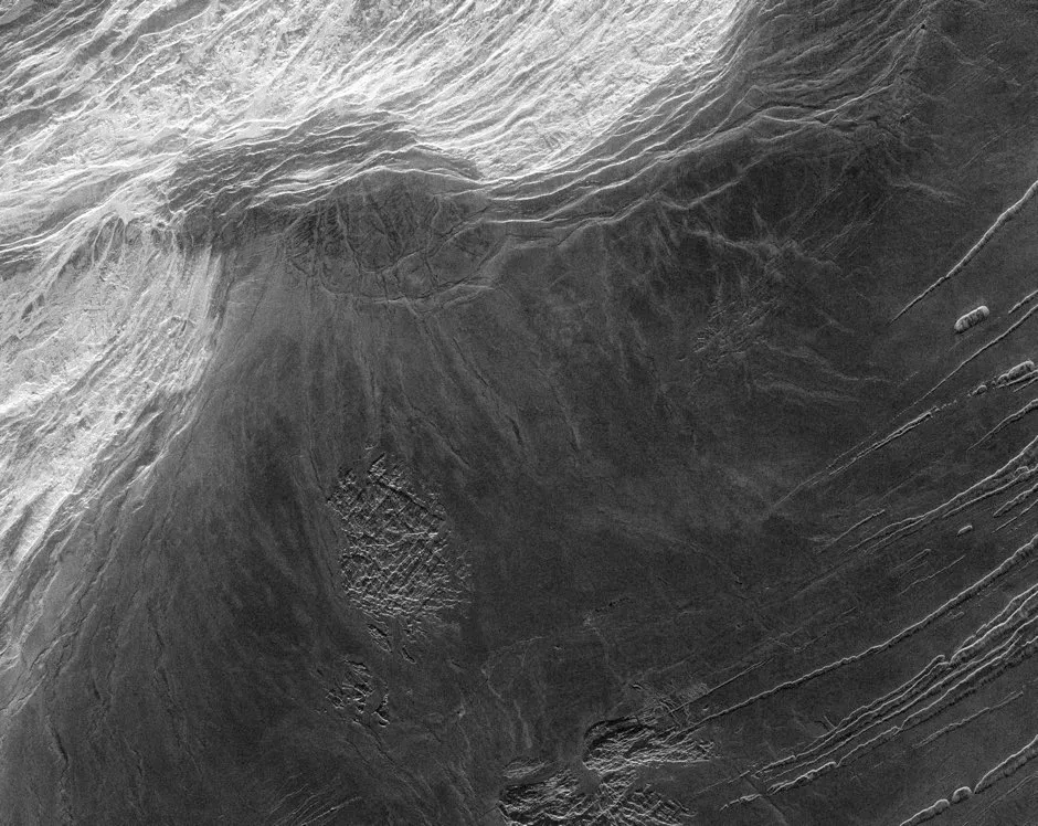 The Maxwell Montes mountain range on Venus includes the planet’s highest point, Skadi Mons © NASA