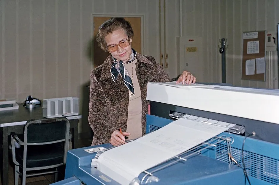 NASA space scientist, and mathematician Katherine Johnson poses for a portrait at work at NASA Langley Research Center in 1980 in Hampton, Virginia © NASA/Donaldson Collection/Getty Images