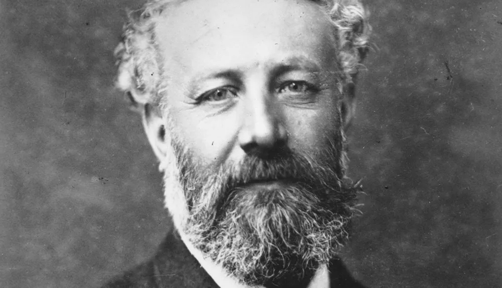 French writer Jules Verne (1828 - 1905) © Getty Images