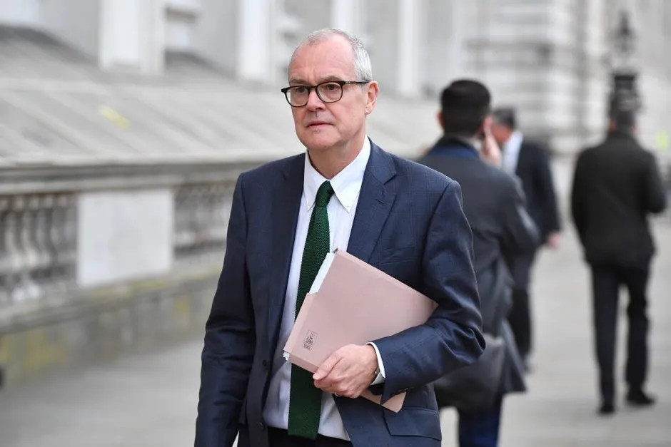 Chief Scientific Adviser Sir Patrick Vallance leaves the Cabinet Office after a COBRA meeting ahead of the first daily public updates on 16 March 2020 in London, England © Leon Neal/Getty Images
