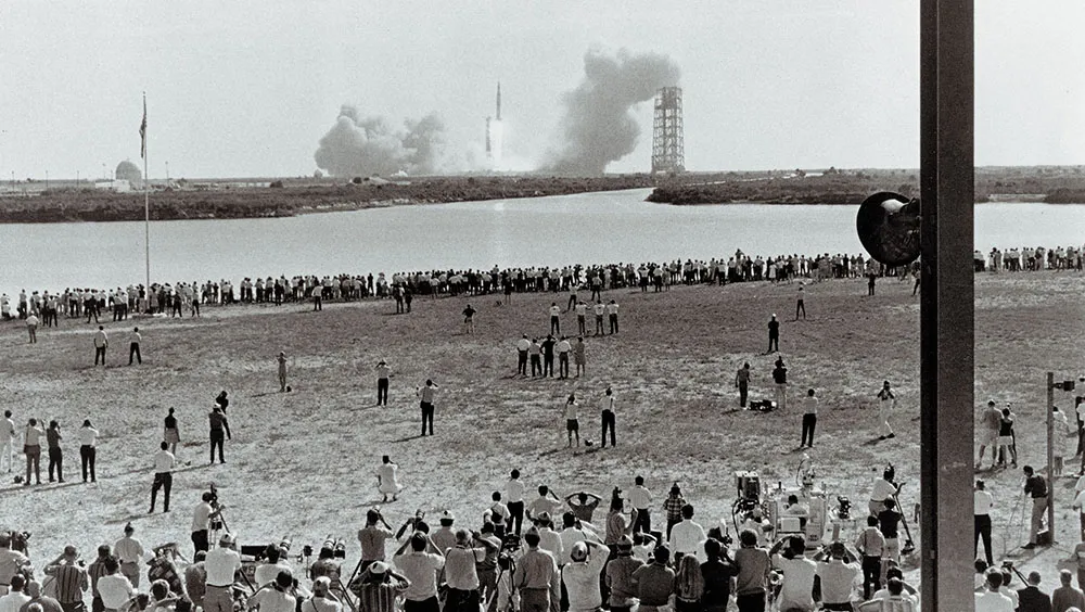 Thousands of people watch Apollo 11 take off © Getty Images