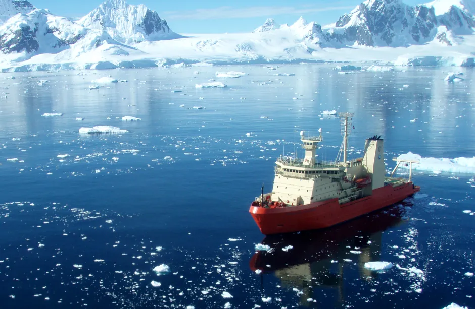 A US polar research ship was named after the sealer Nathaniel B Palmer, as he was the first American to see Antarctica © Adam Jenkins, National Science Foundation