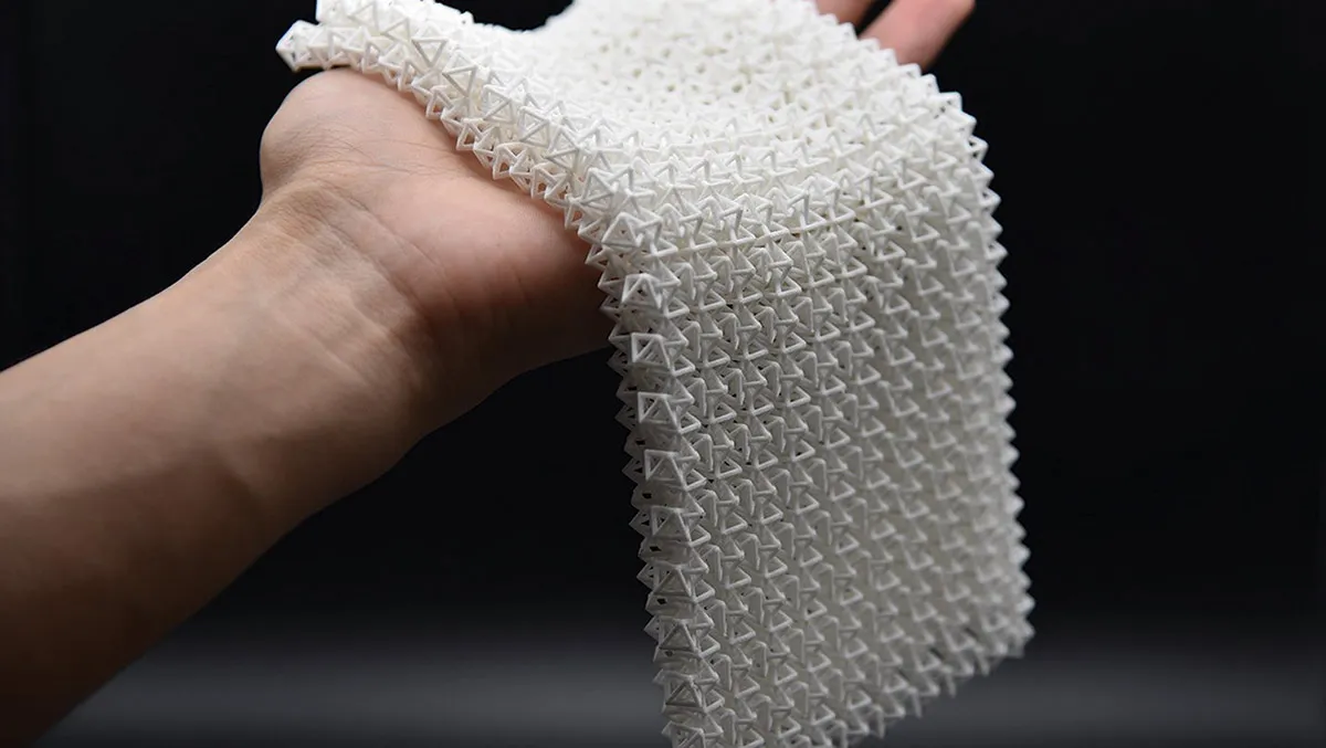 This smart chainmail switches from tough to flexible on command, like ...