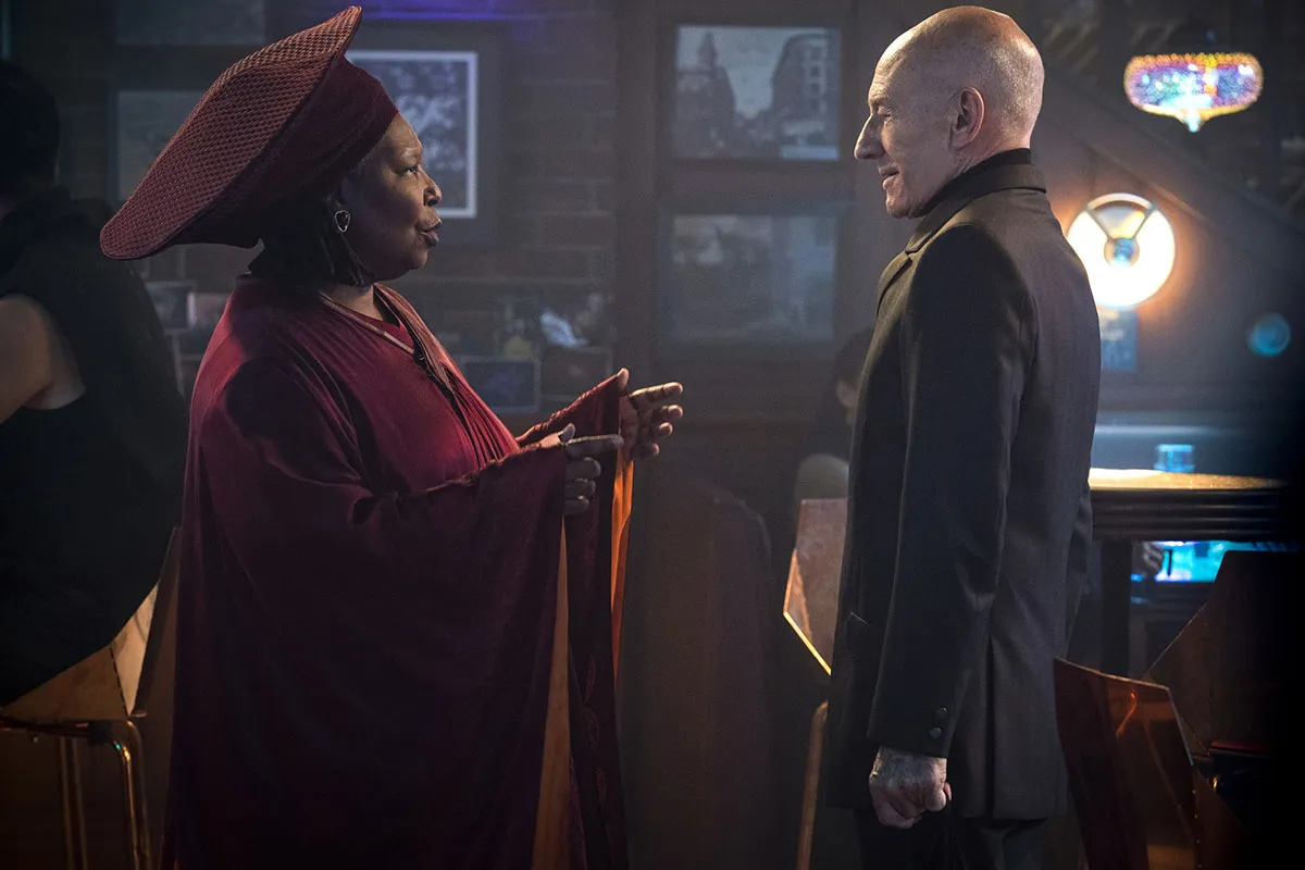 Whoopi Goldberg and Patrick Stewart in Star Trek: Picard