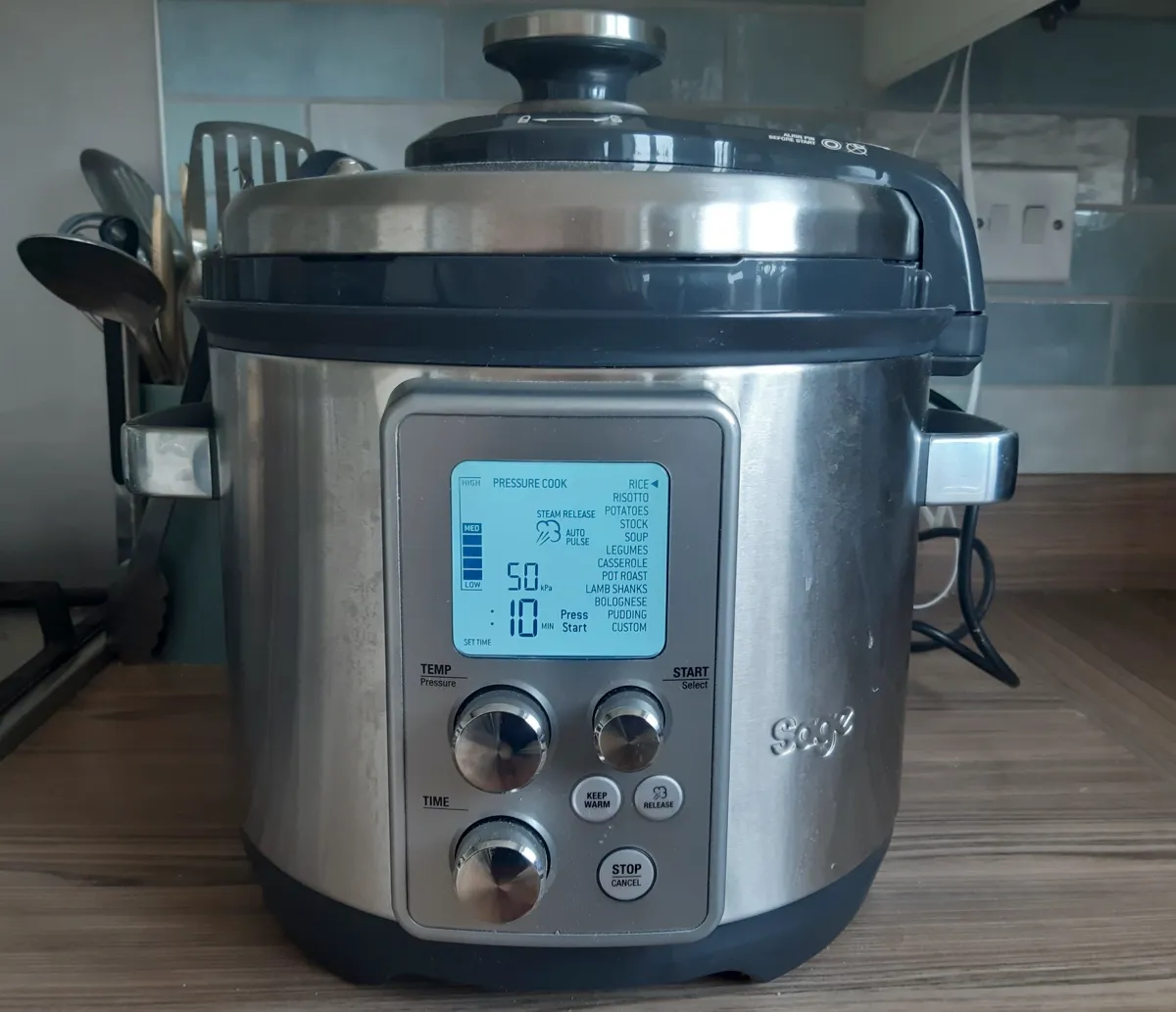 Breville 6 Qt. Fast Slow Pro Pressure Cooker and Slow Cooker - BPR700BSS