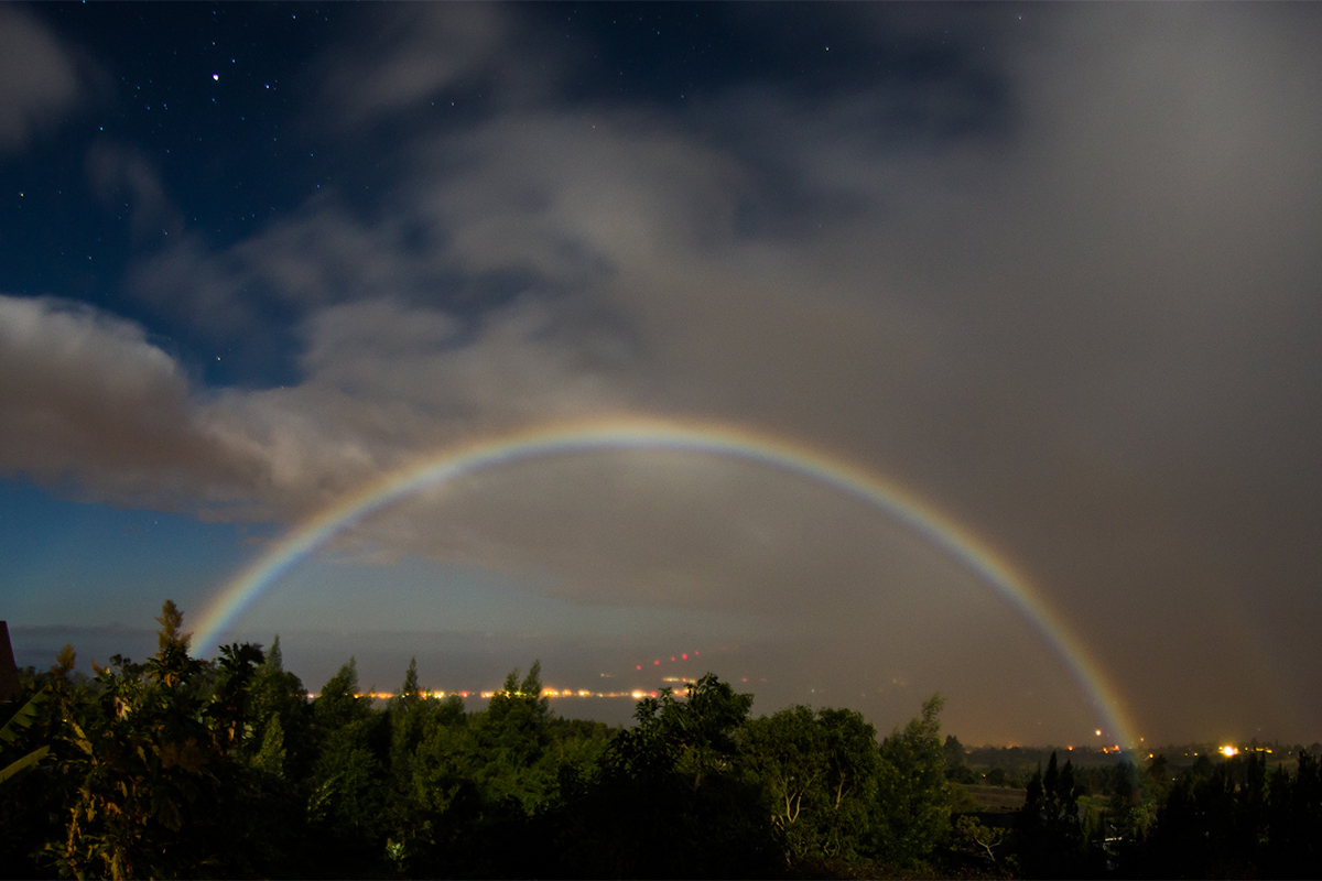 Moonbows Full Circle