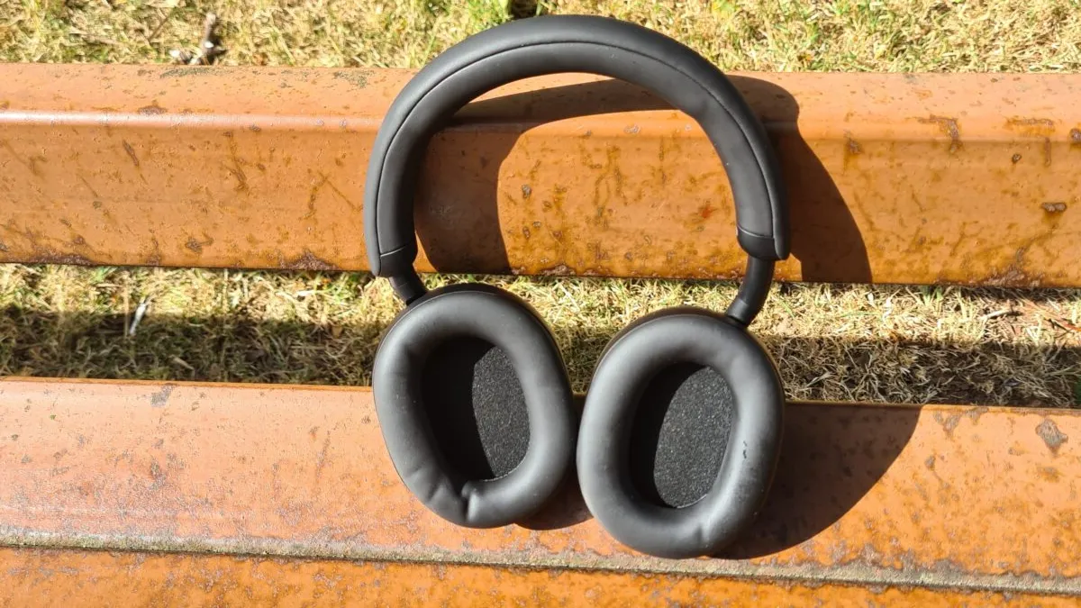 Sony's Noise Canceling WH-1000XM5 Headphones Have Arrived and Bose Needs to  Worry 