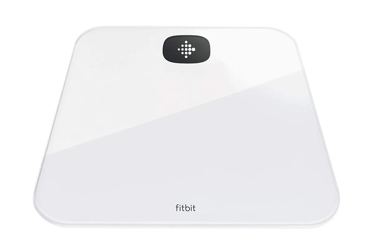 https://c02.purpledshub.com/uploads/sites/41/2022/08/Fitbit-Aria-Air-Smart-Scale-e14daf2.jpg?webp=1&w=1200