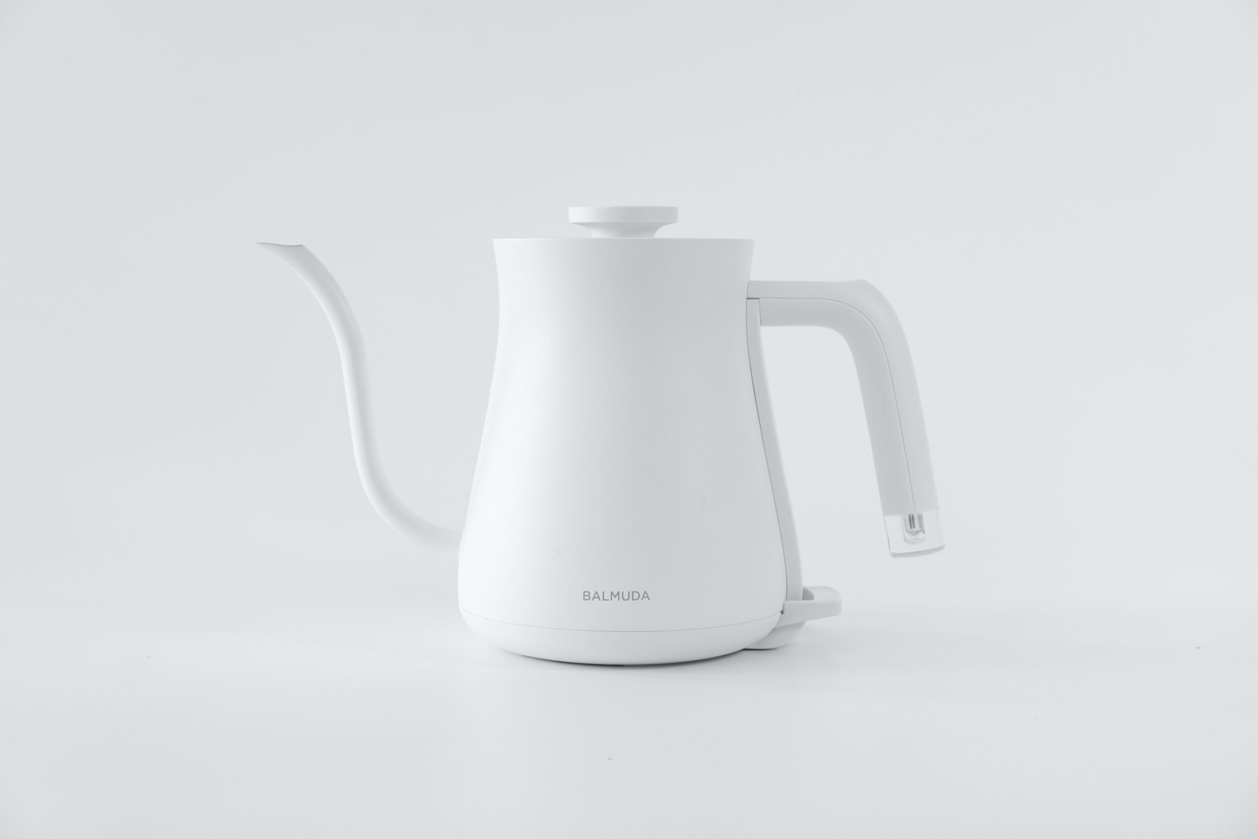 Balmuda The Kettle Review: An Electric Kettle for Coffee Lovers