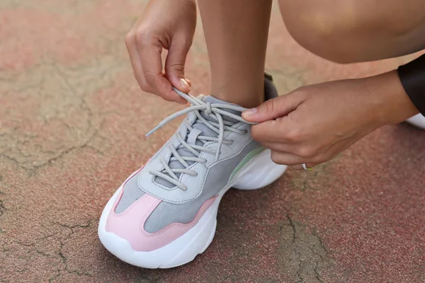 There's a 'critical' design flaw in women's running shoes, warn ...