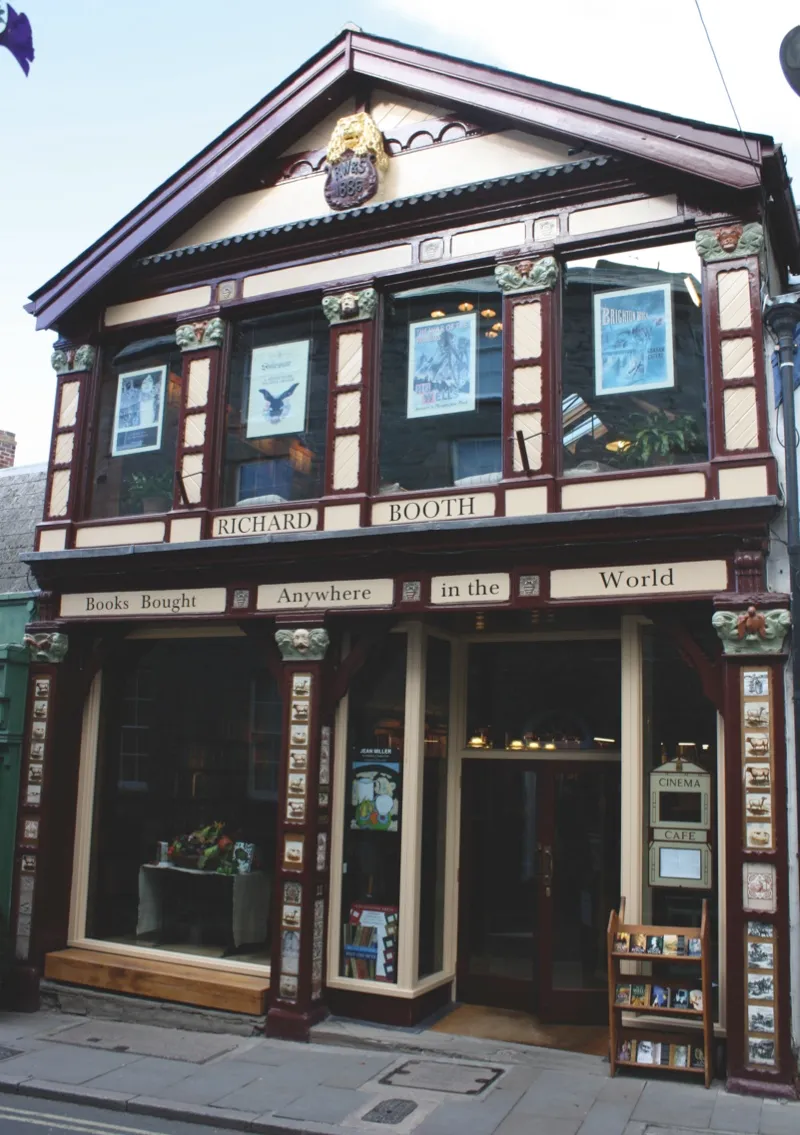 The exterior of the 'Richard Booth's bookshop'