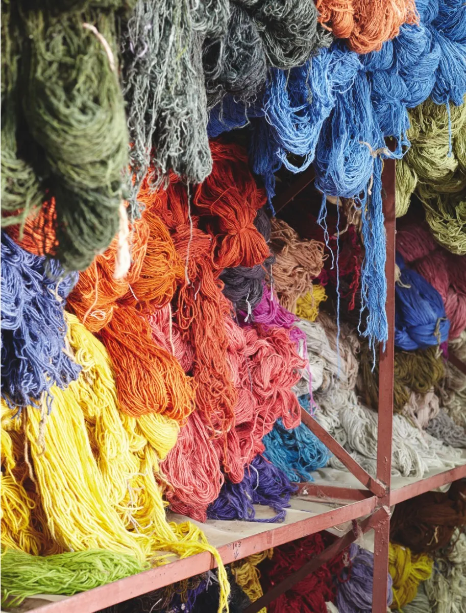 Different coloured wool threads