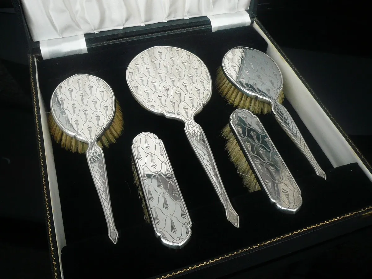 Silver Grooming Set