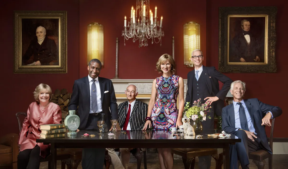 Fiona-Bruce-and-Antiques-Roadshow-experts-Judith-Miller-Lennox-Cato-Paul-Atterbury-Mark-Hill-and-Rupert-Maas-