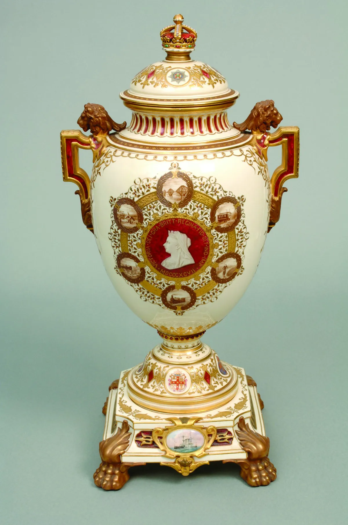 Coalport lidded vase - Queen Victoria's Diamond Jubilee on display at Coalport China Museum, Ironbridge