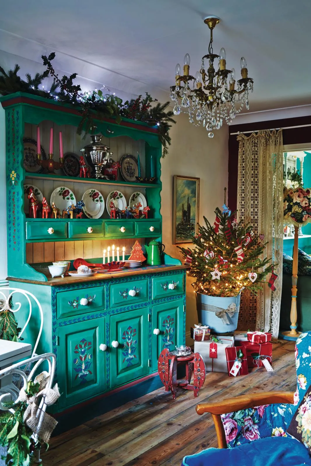 Collectors Christmas green dresser