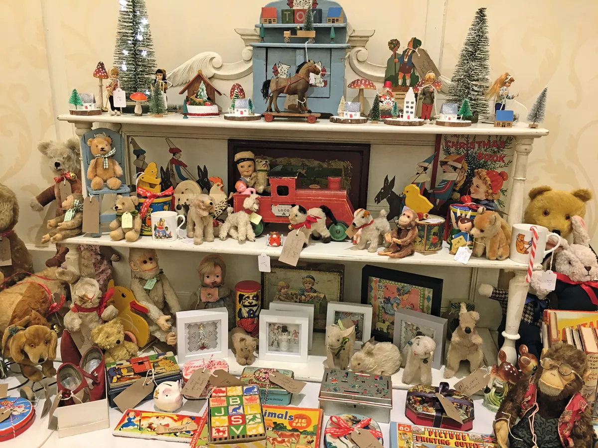 Beautiful handmade antique Christmas presents at the Vintage & Handmade Insta Christmas Fair.