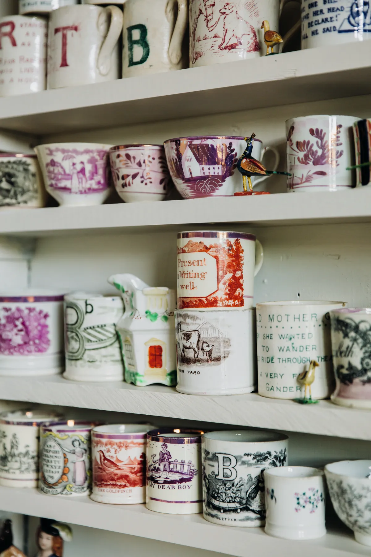 Debbie George’s (@debbiegeorgeartist) wonderful collection of lustreware nursery cups.