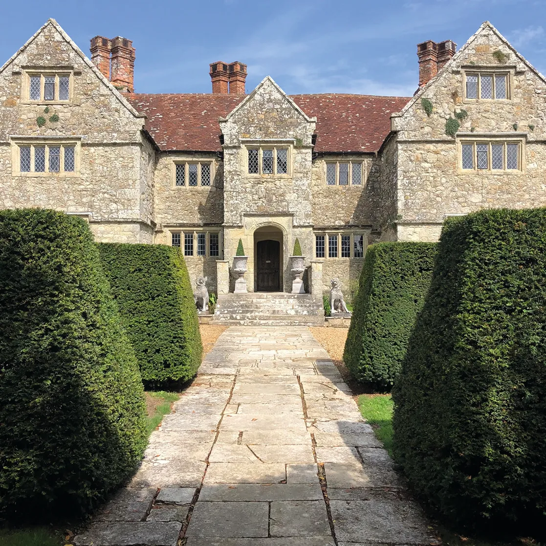Arreton Manor is a wonderful place to stay for anyone interested in surrounding themselves with history.
