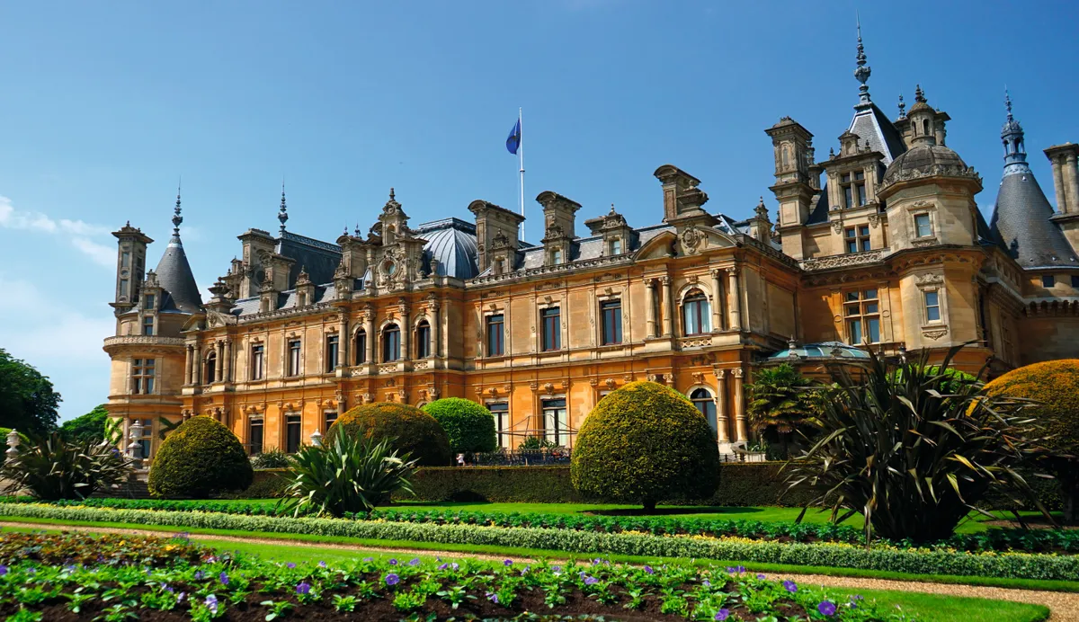 Exterior of Waddesdon Manor, a country house in the village of Waddesdon. Built in the Neo-Renaissance style of a French chateau for the Rothschild Family. Dated 21st Century. (Photo by: Universal History Archive/UIG via Getty Images) Not Released (NR)