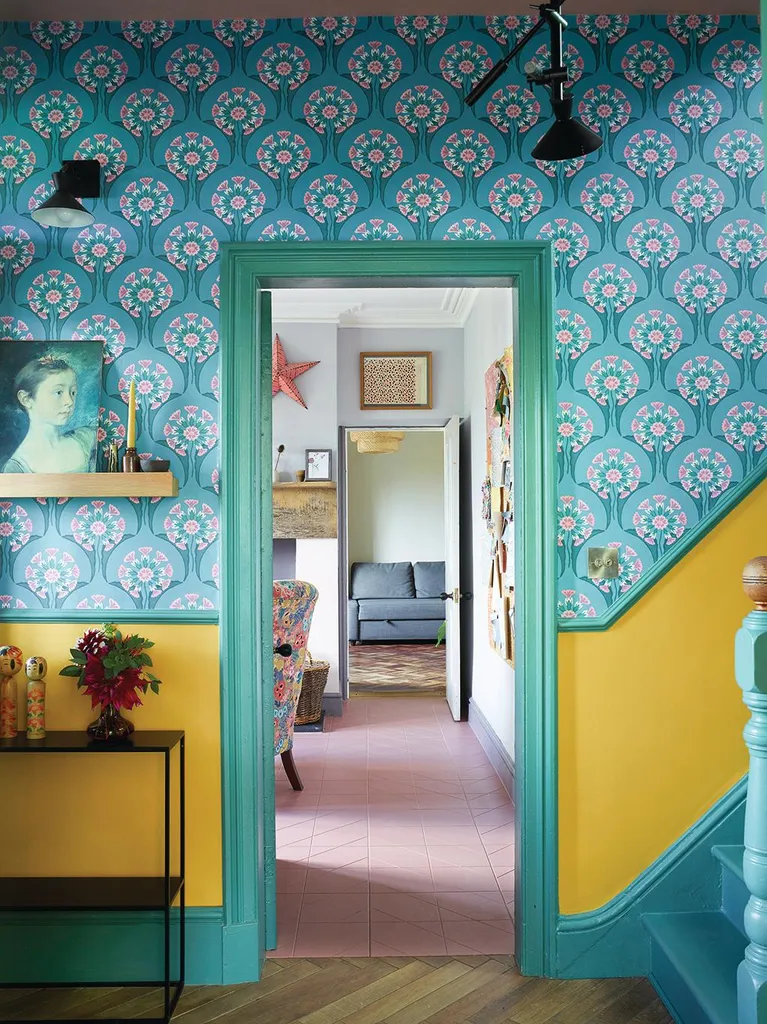 Vibrant vintage house, hallway