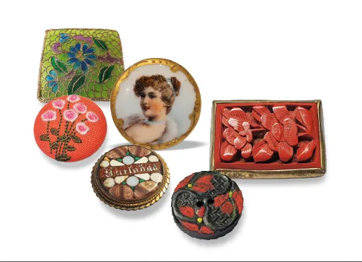 Unusual antique and vintage buttons.