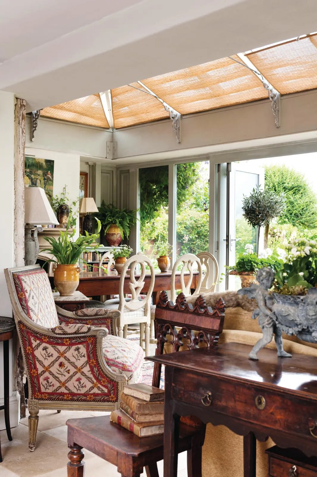 English country house orangery dining room