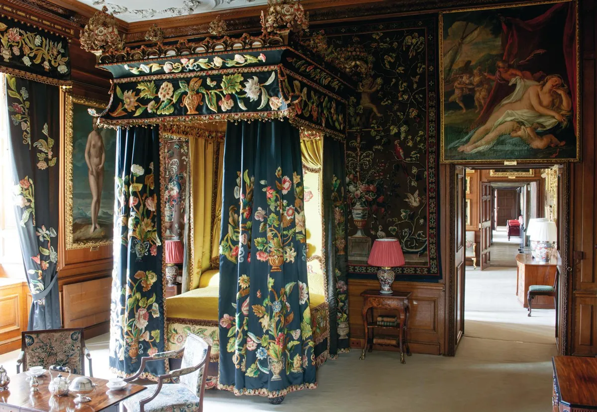 Burghley, the Black and Yellow Bedroom.