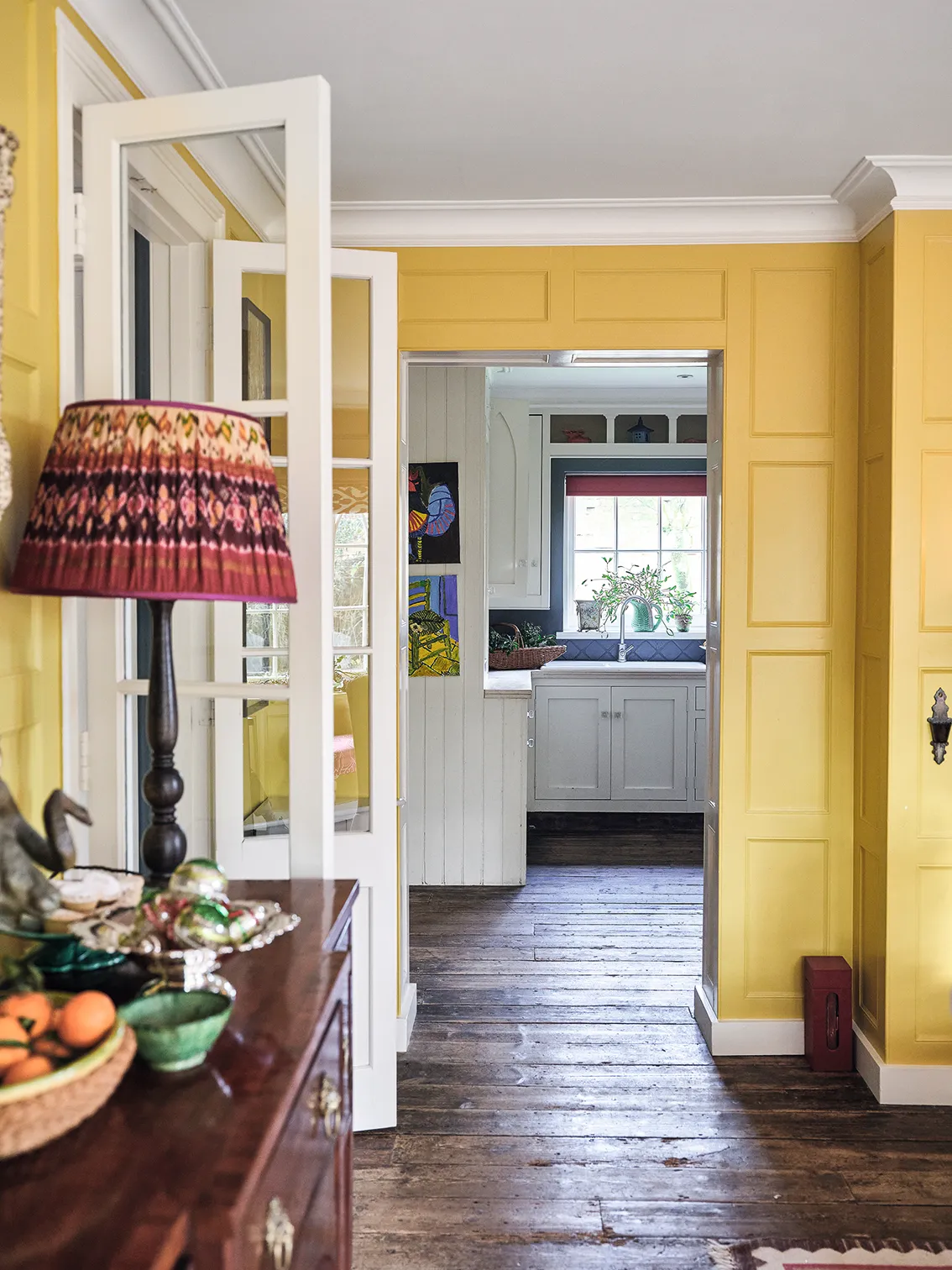 Elegantly eclectic home through to the kitchen