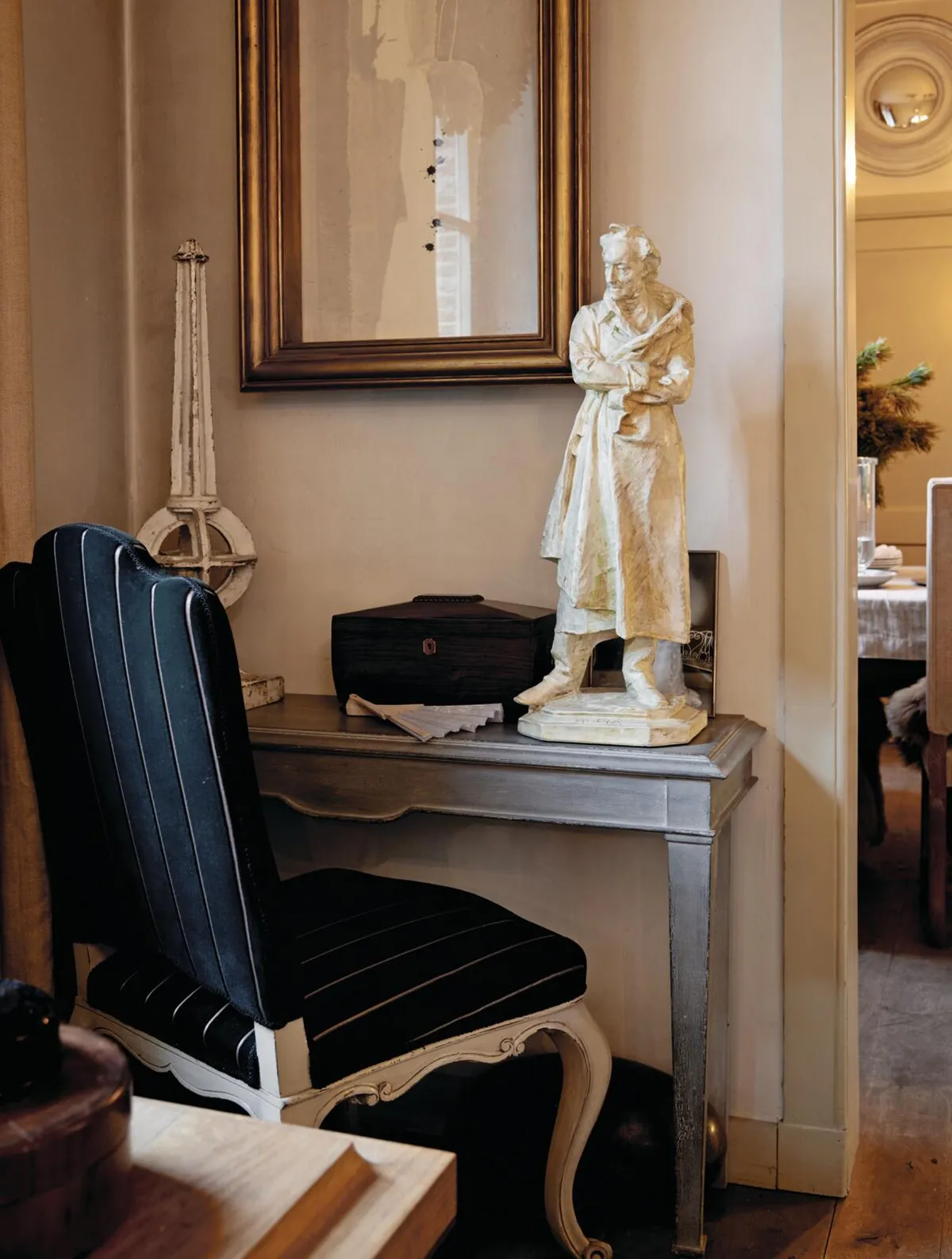 Quirky Belgian cottage, Alessandro Volta statue