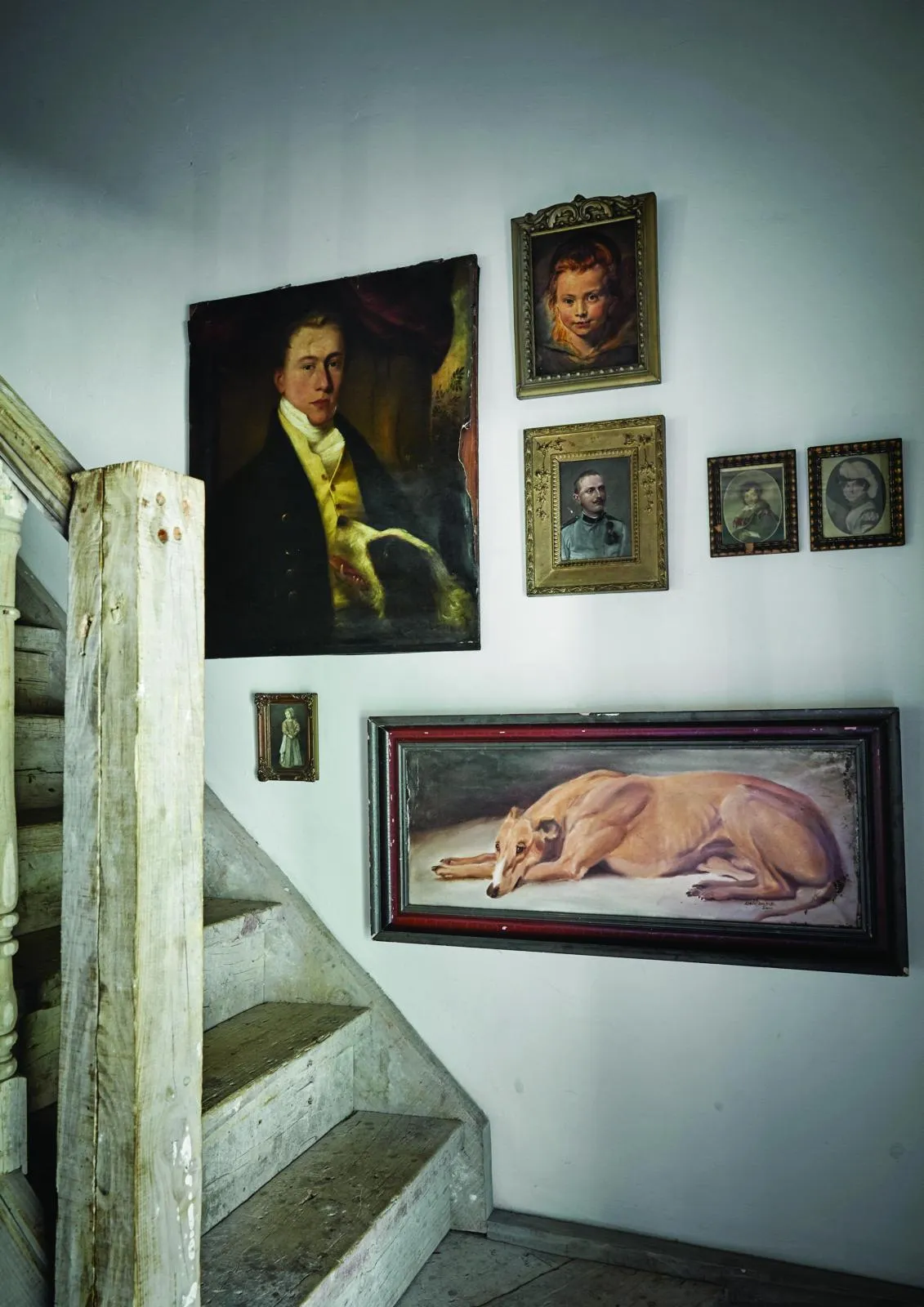 South African cottage, stairwell portraits
