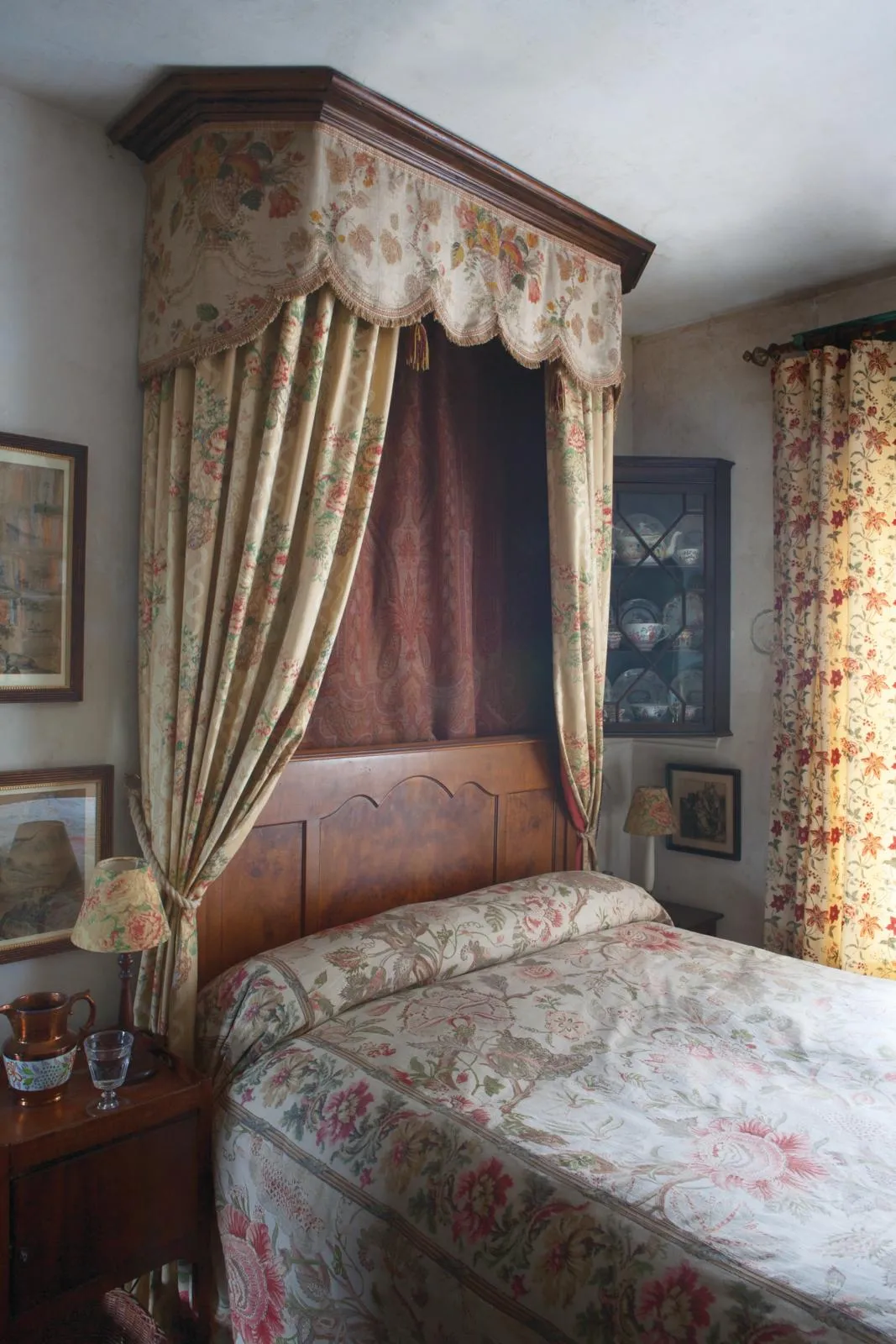 Victorian Bristol home bedroom