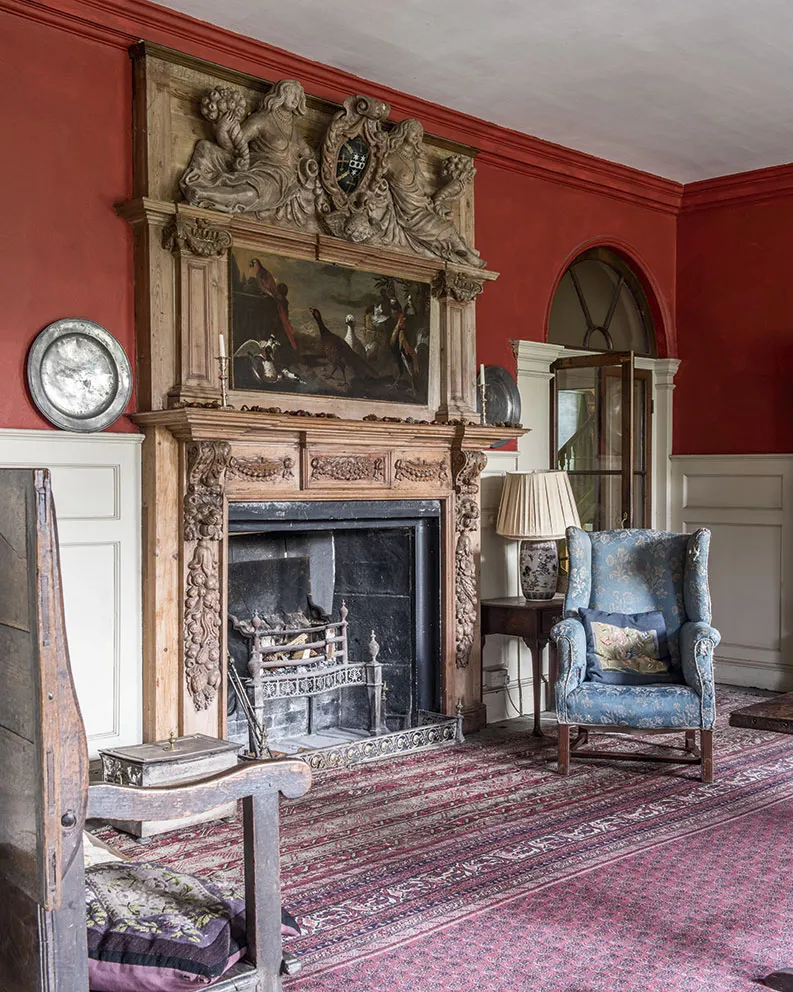 Milton Manor hall fireplace