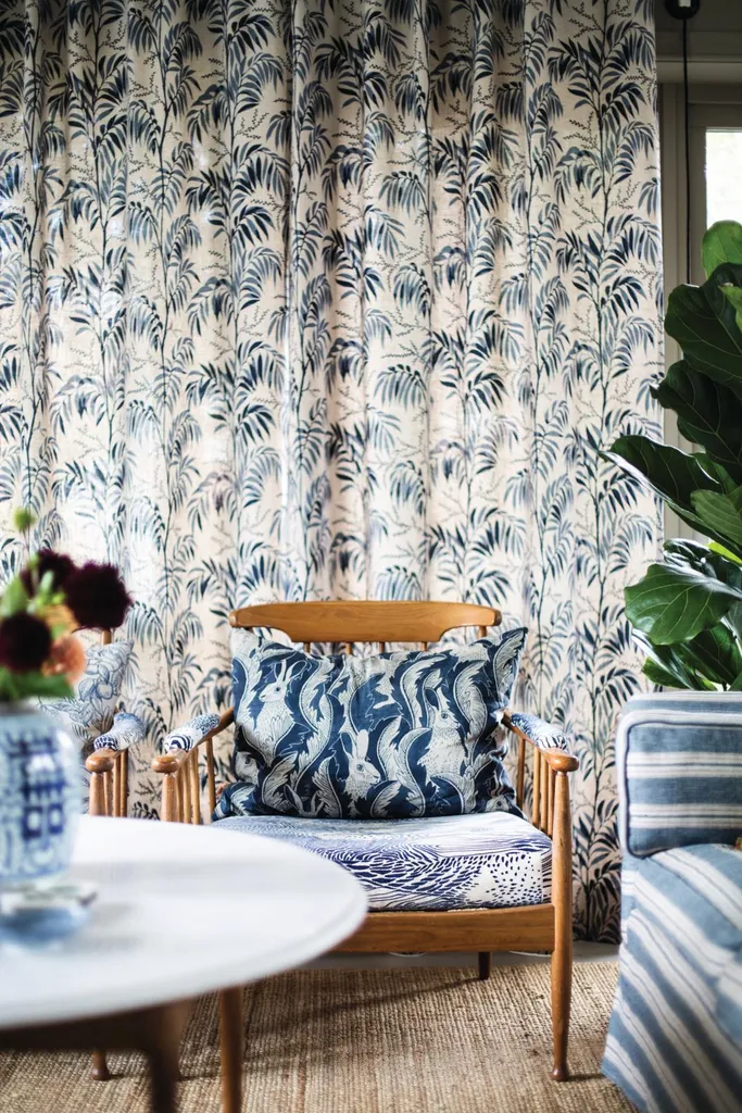 1930s Swedish home blue and white patterns
