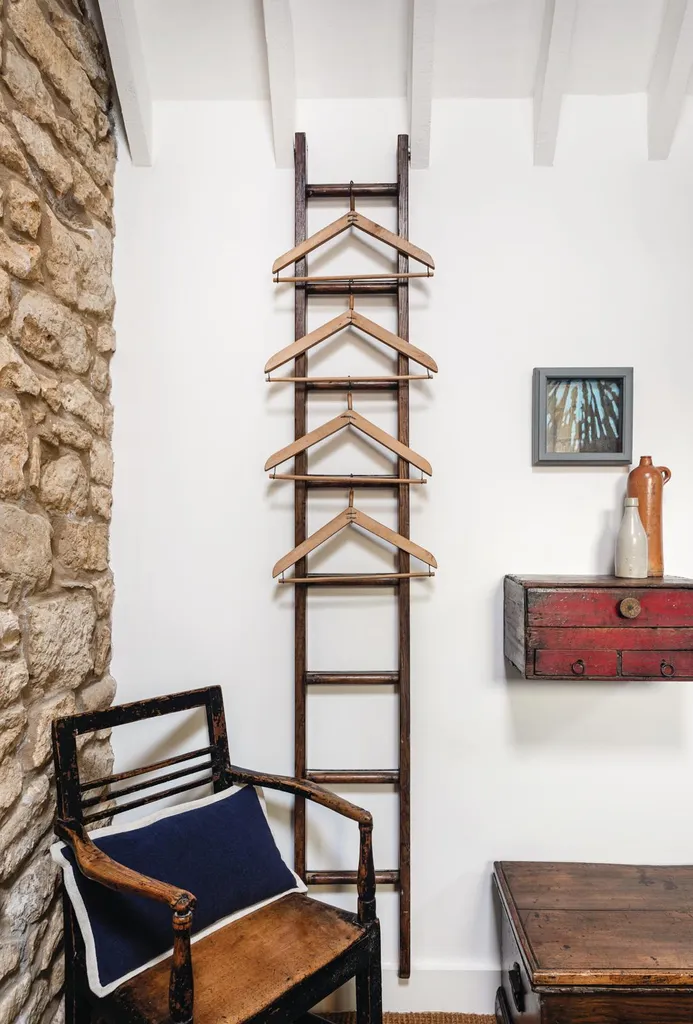 Cotswolds home ladder hangers