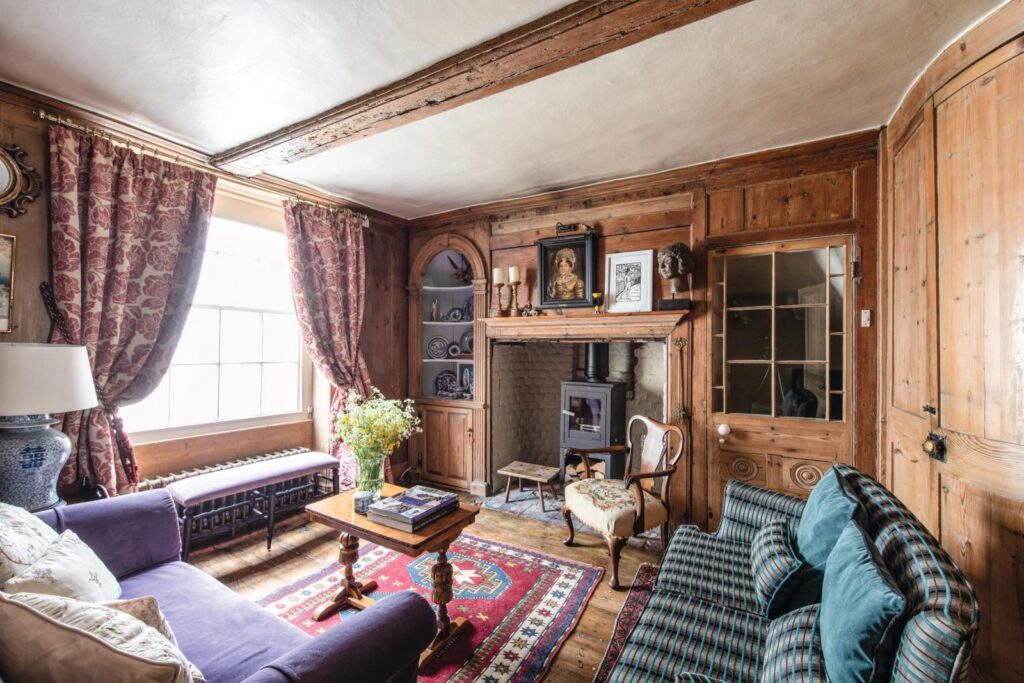 Deal-townhouse-Sitting-room-
