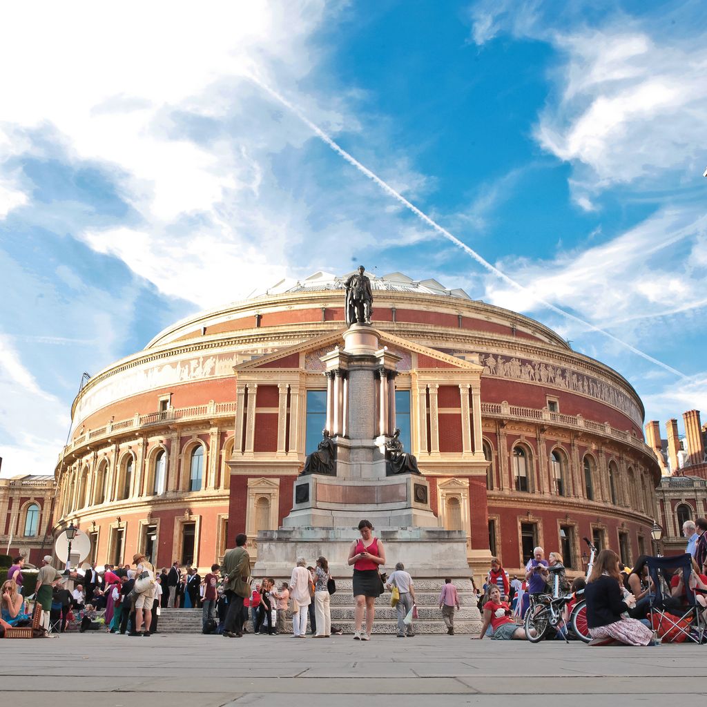 10 Interesting Facts and Figures about the Royal Albert Hall You Might Not  Know - Londontopia