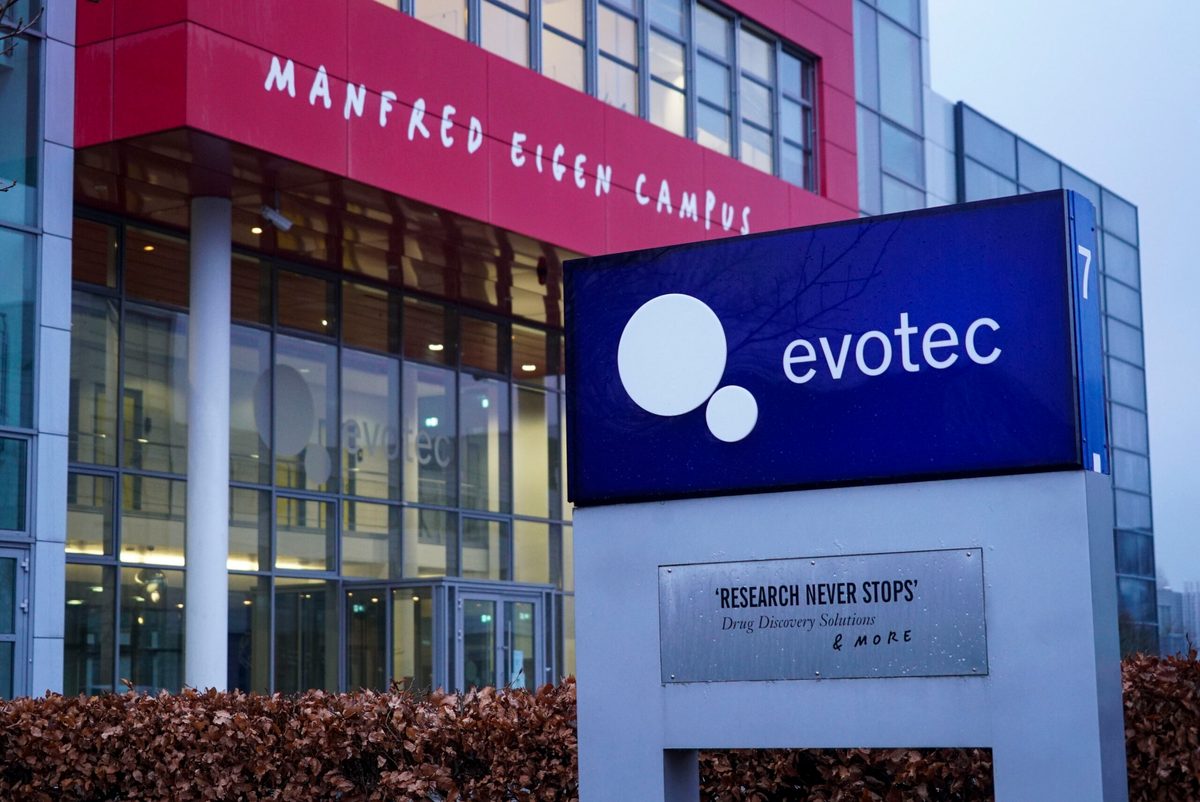 Evotec bereitet sich auf Abwehrkampf vor | Börsen-Zeitung