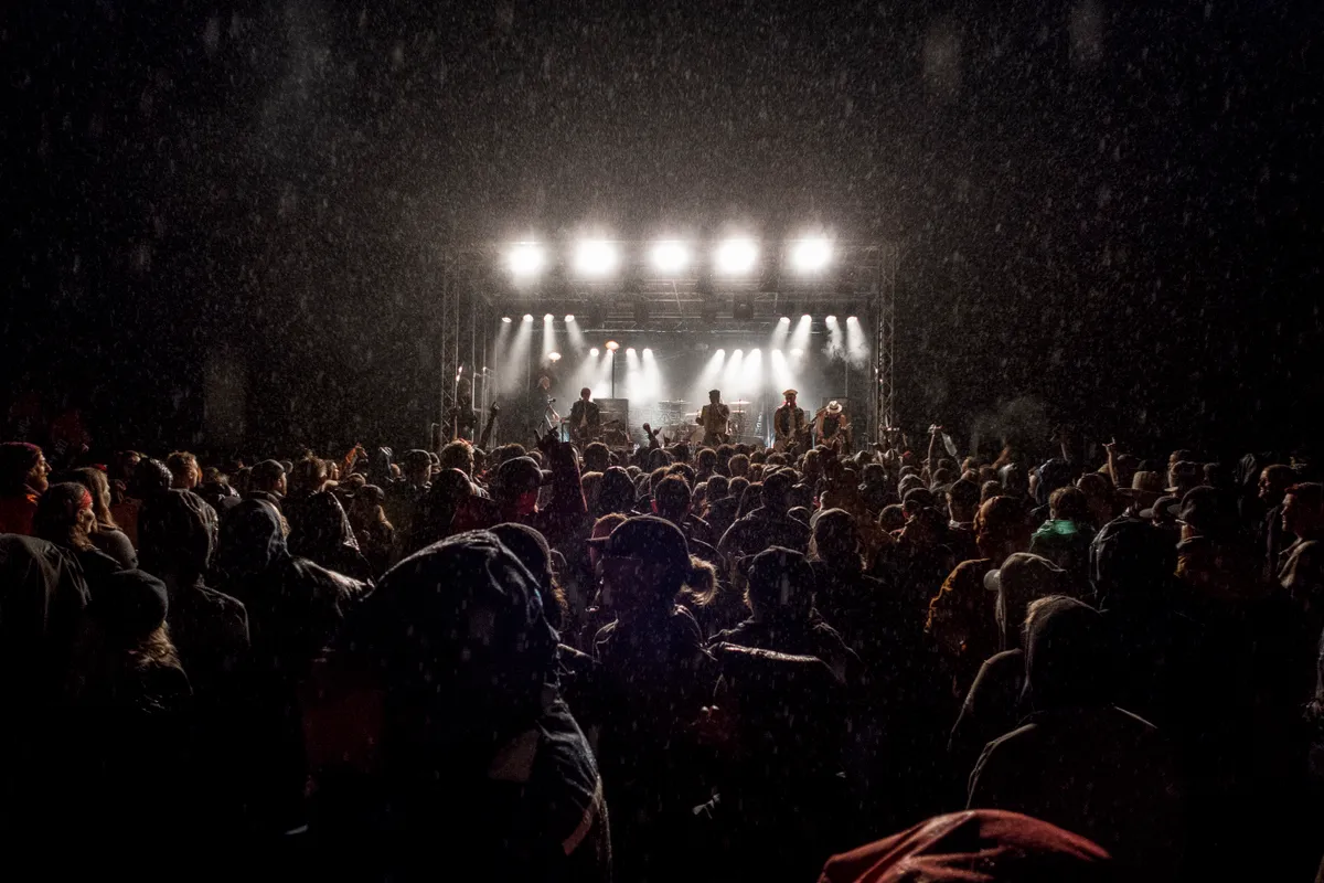 Norwegians know how to party, and the Huck-festivities extend long into the night. Photo: Andy Lloyd