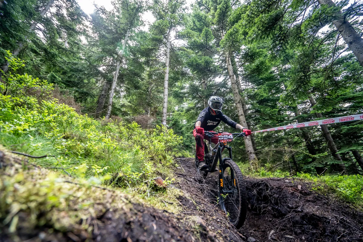 Luke dropping into stage 4 of the Transcend Enduro. Photo: Brodie Hood