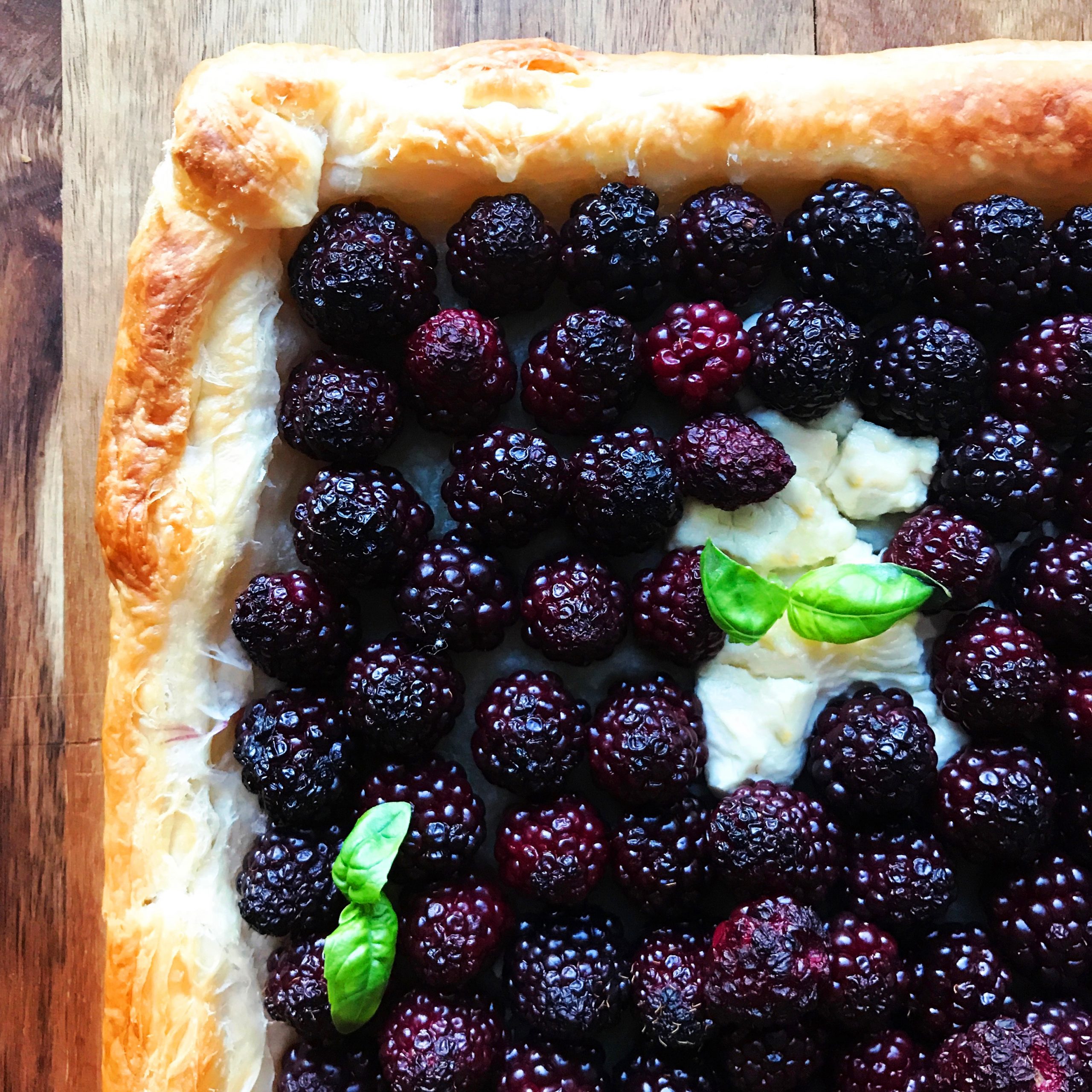 Blackberry and goat’s cheese tarts - Your Home Style