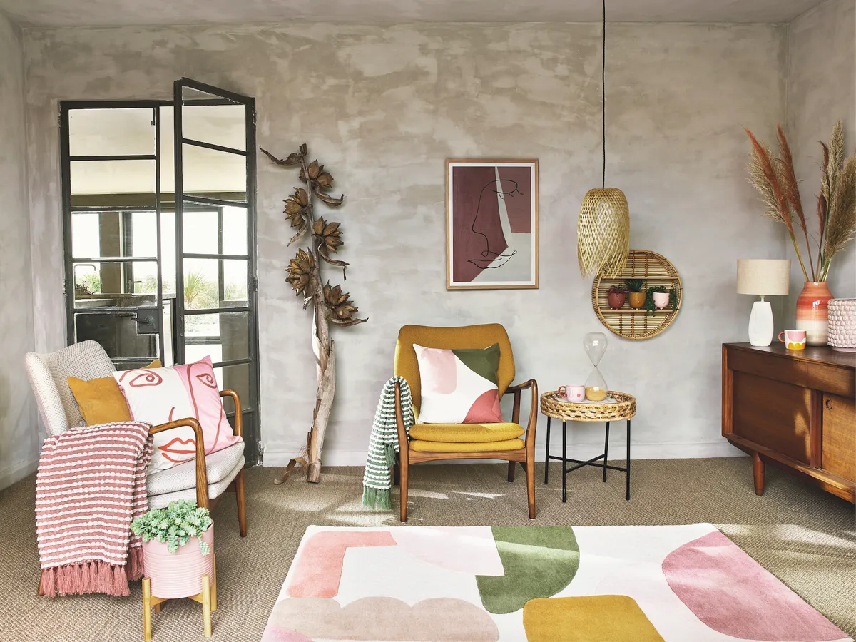 Keep the colours consistent to avoid it feeling cluttered. Blush, mustard and avocado make great accent colours.