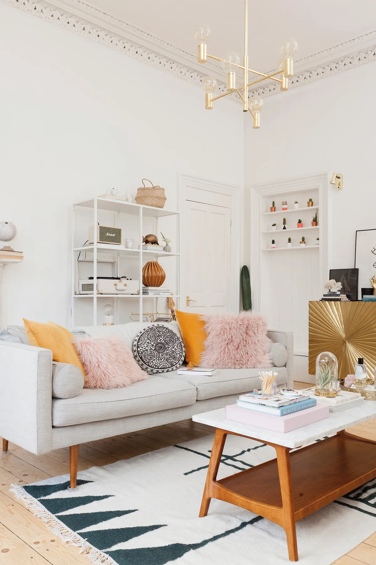Regularly changing accessories in the living room allows for a quick and easy refresh. ‘While I’m tempted to buy new pieces to give the space a new lease of life,’ says Kate, ‘I know that having a switch up does the job just as well’