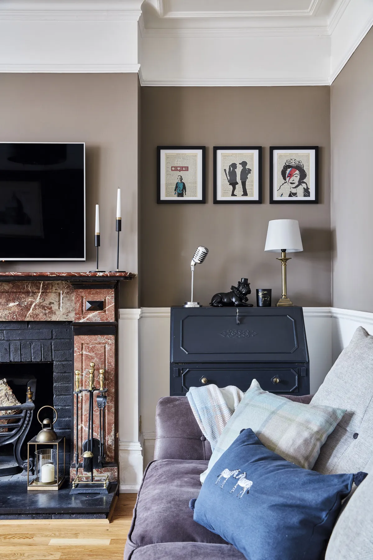 Taking pride of place in the living room is the unusual marble fire surround. ‘The fire basket was from our old home,’ explains Sharon. ‘It was in our garden for about eight years just sitting there waiting for the moment when we could use it again’