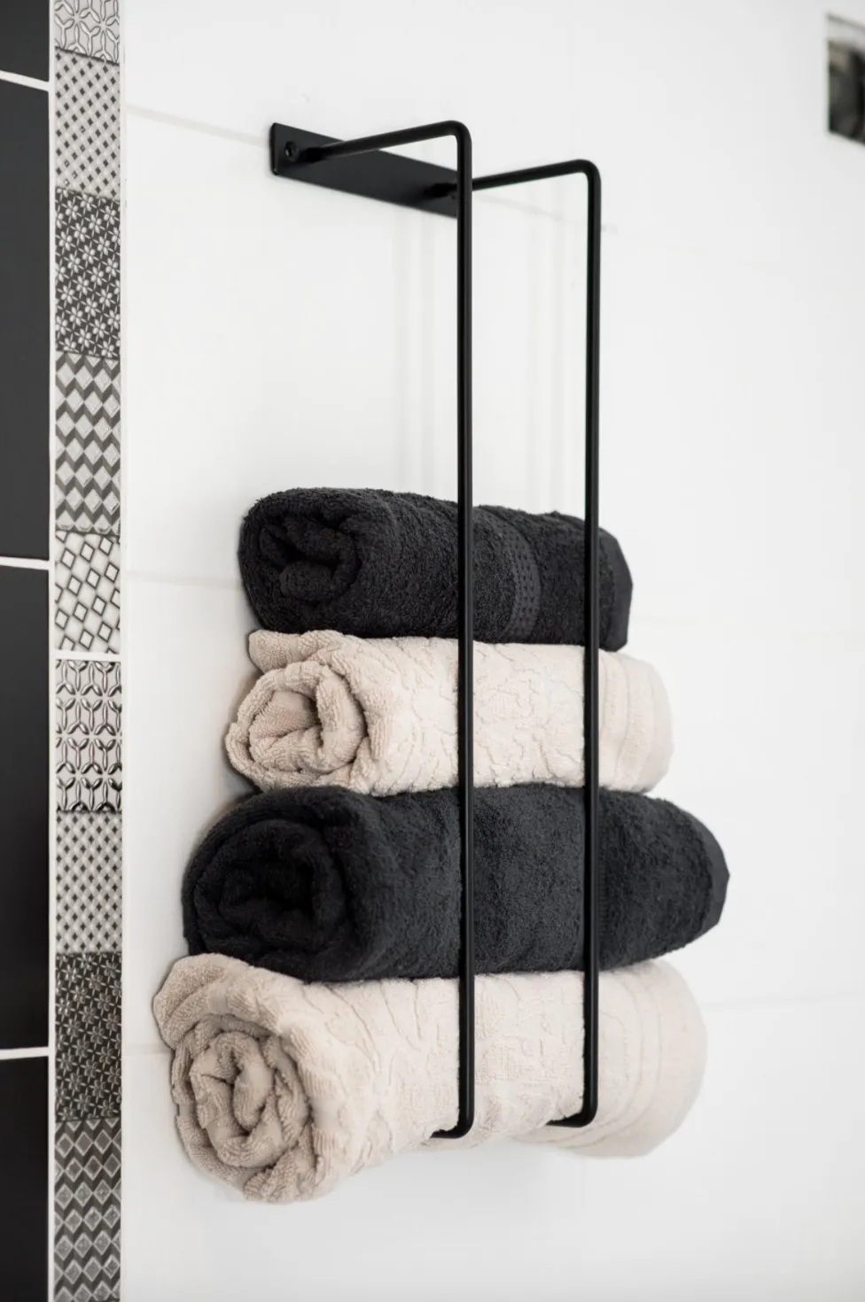 Towel storage ideas - vertical towel rails