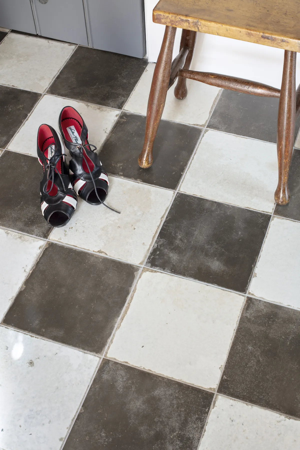 'These tiles are great because they have rough edges and look like they’ve been here for ages' says Sabrina