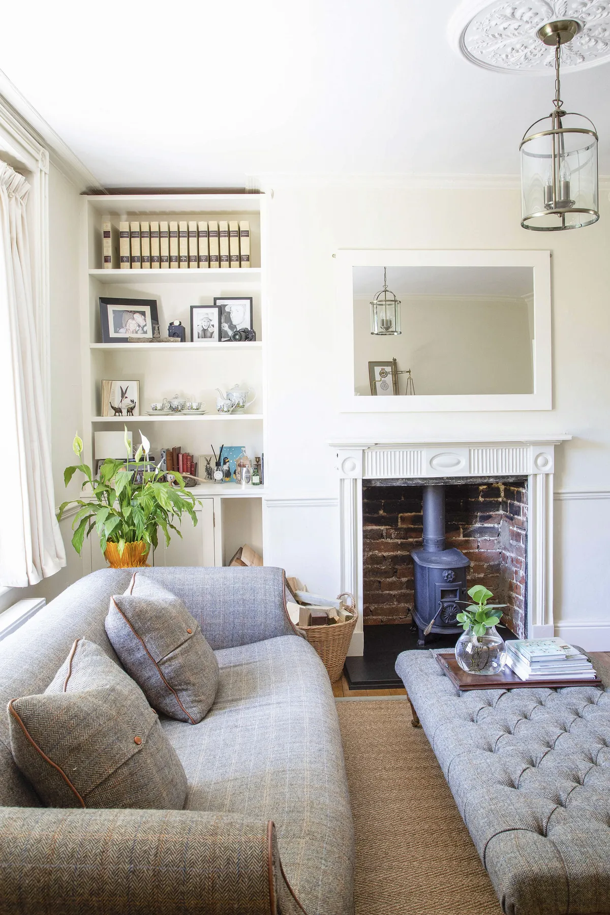 Vicky lightened the room with Farrow & Ball’s Lime White and White Tie, which draws the eye to the alcove treasures. The tweed sofas were from Jarrold, a Norwich-based department store, and add a traditional feel