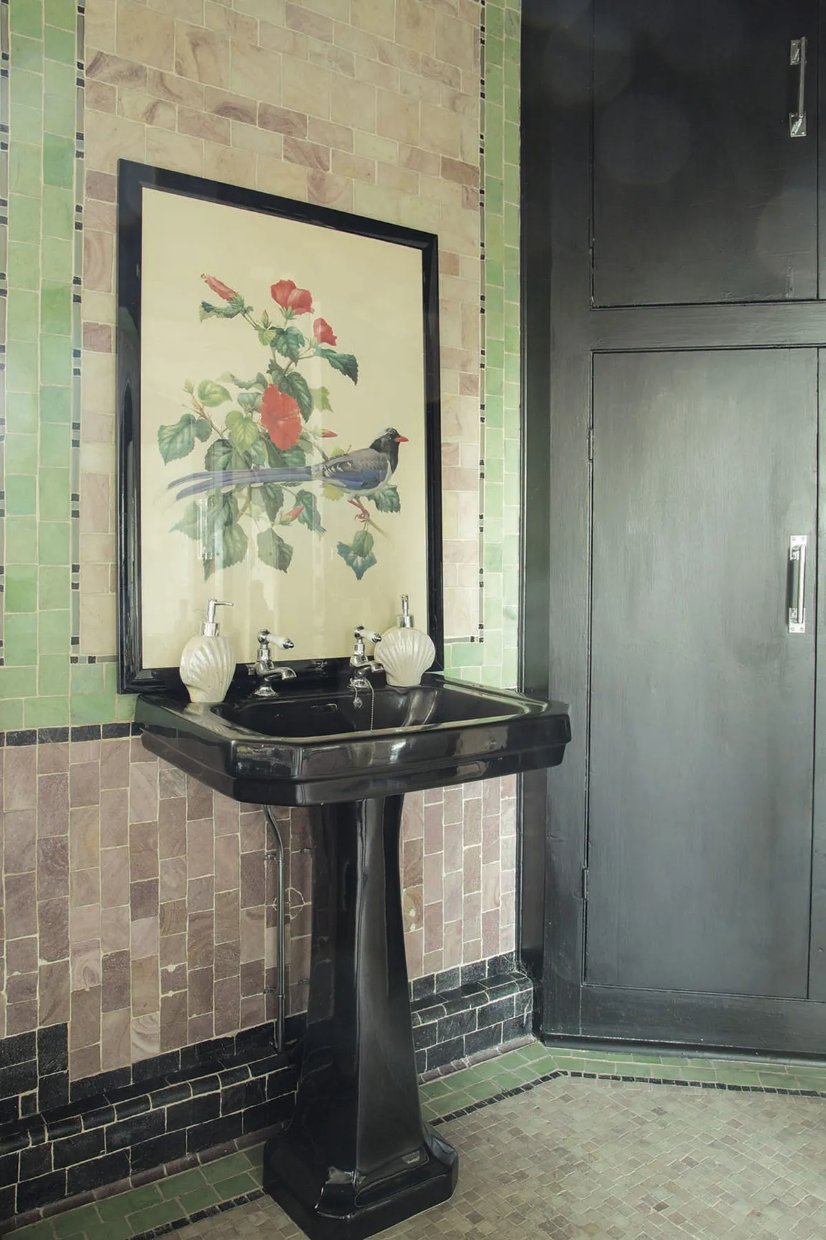 To put her own stamp on her Art Deco bathroom without taking away any charm, Siobhan painted the ceiling, radiator and woodwork black, left the original green tiles, then styled it with plush finishes. See inside Interior Design Masters star Siobhan Murphy’s home here!