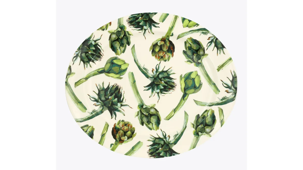 A large plate with artichoke pattern.